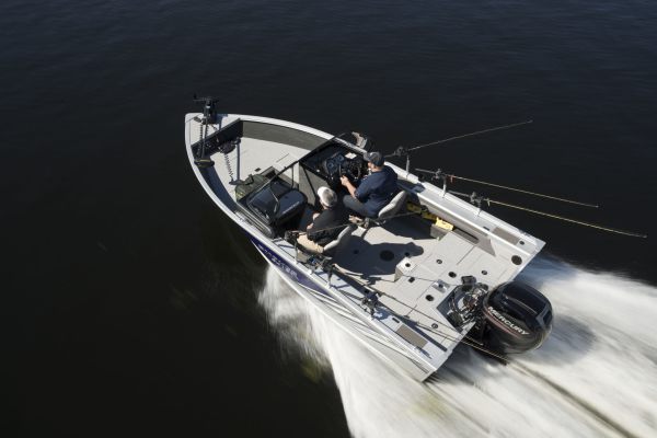 182 Ultima Smoker Craft Fishing Boat