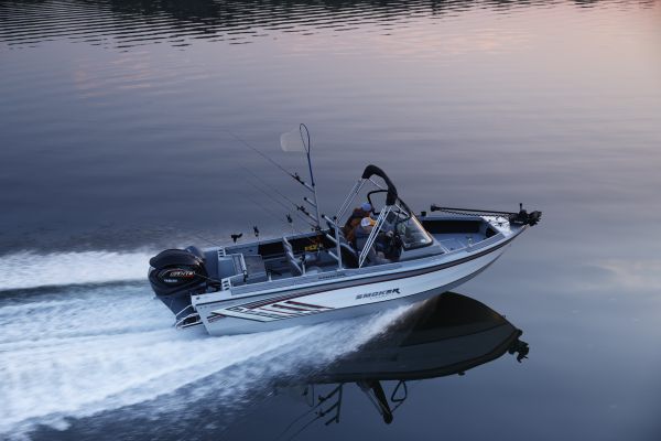 Adventurer 210 GLS Troller Smoker Craft Fishing Boat