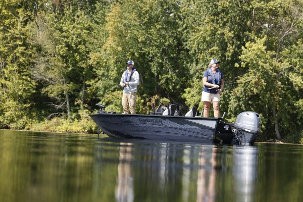 Smoker Craft Excursion 166 SC Fishing Boat w Contour Pkg