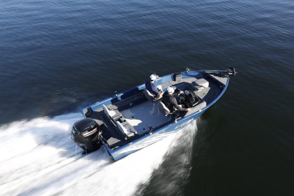 176 SC Pro Smoker Craft Fishing Boat