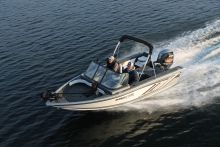 172 Ultima Legacy Smoker Craft Fishing Boat