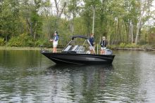 182 Ultima Smoker Craft Fishing Boat