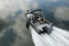 182 Ultima Smoker Craft Fishing Boat