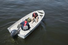 16 Angler TL Smoker Craft Fishing Boats