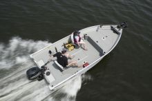 16 Angler SC Smoker Craft Fishing Boats