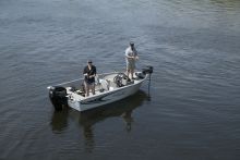 16 Angler SC Smoker Craft Fishing Boats