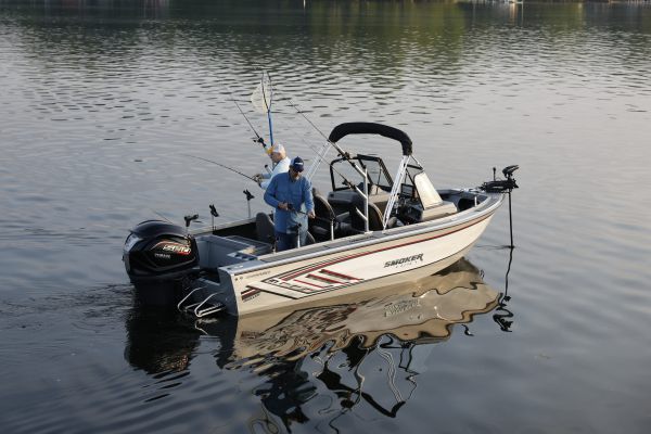 Smoker Craft Adventurer 210 GLS Troller